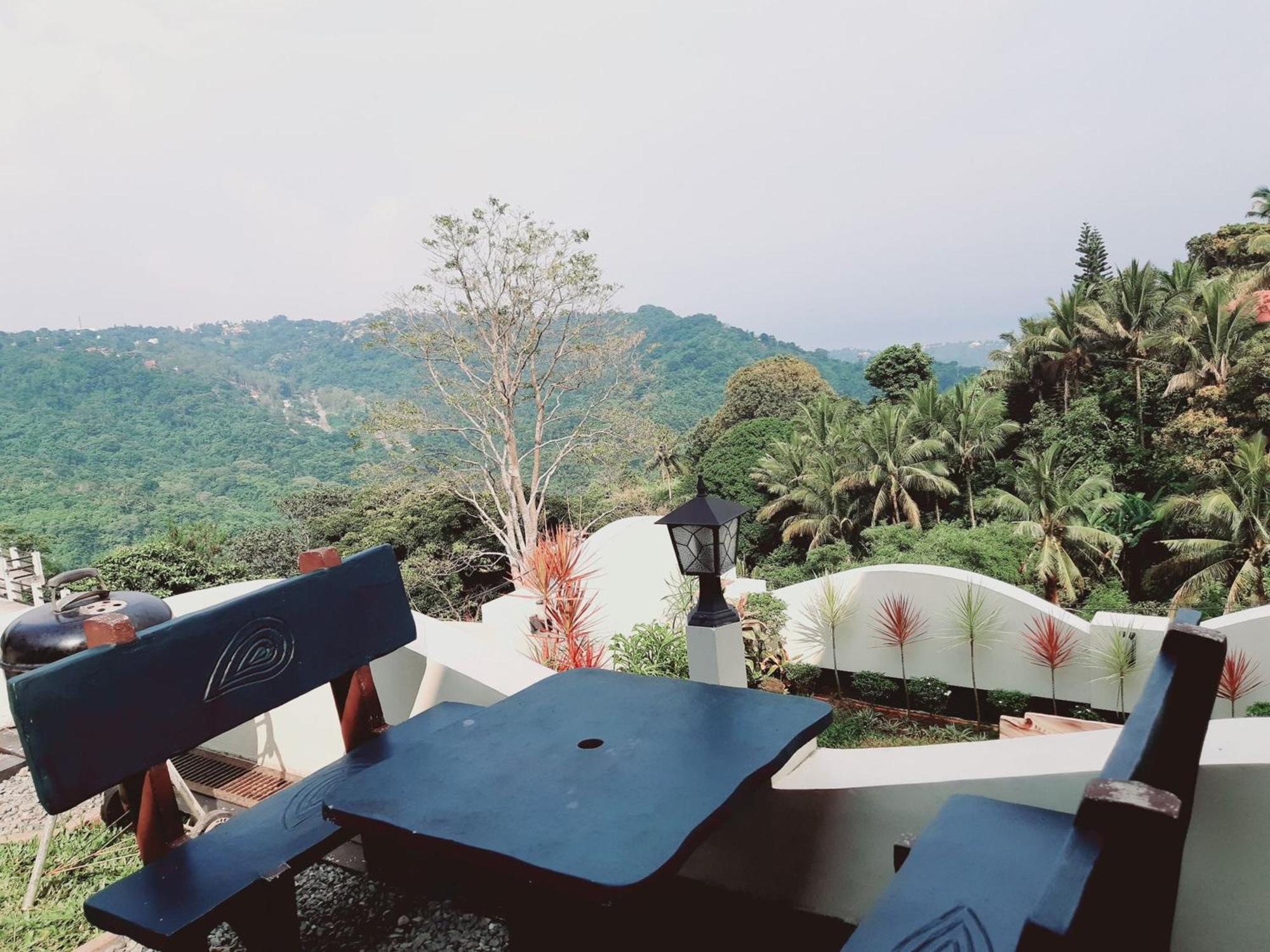 Avana Hills Tagaytay Villa Tagaytay City Екстериор снимка